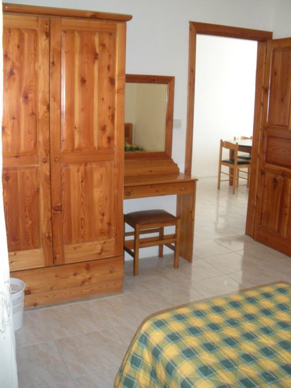 Horizon Apartments Gozo Marsalforn Room photo