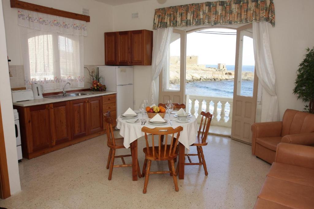 Horizon Apartments Gozo Marsalforn Exterior photo